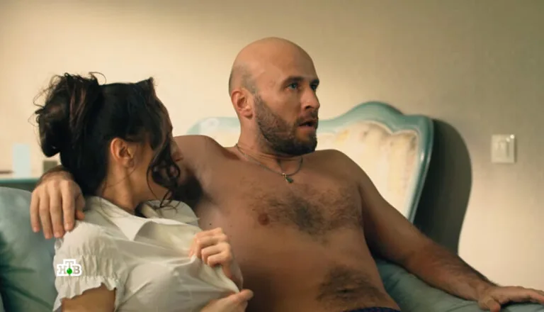 Момент из 14 серии 1 сезона