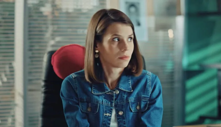 Момент из 14 серии 2 сезона