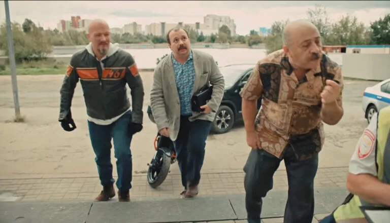 Момент из 15 серии 2 сезона