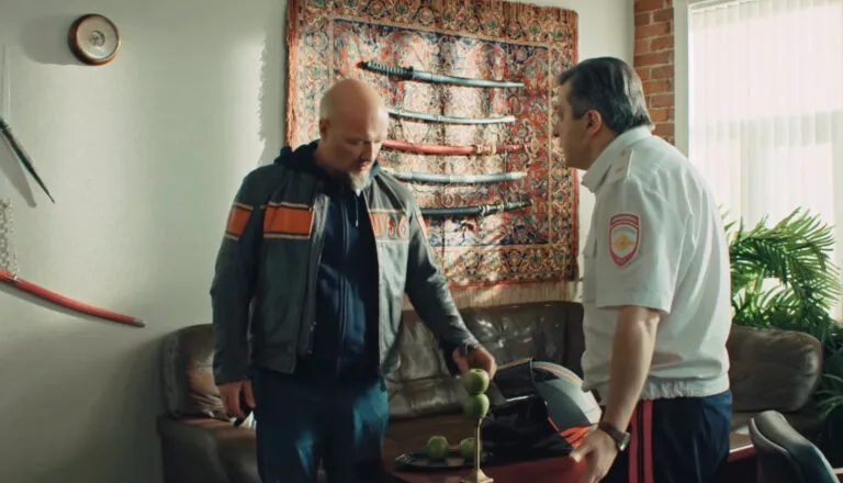 Момент из 19 серии 2 сезона