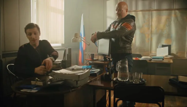 Момент из 21 серии 2 сезона