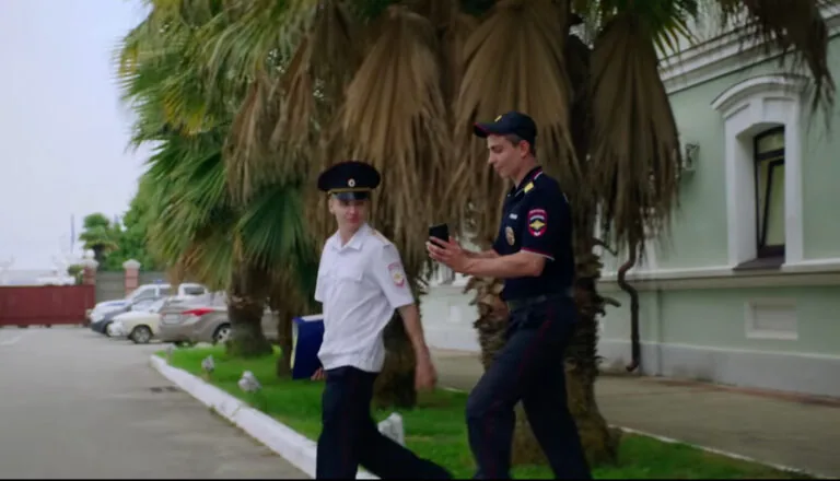 Момент из 1 серии 3 сезона