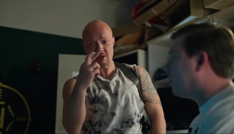 Момент из 11 серии 4 сезона