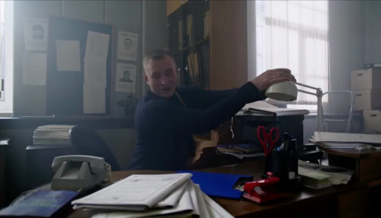 Момент из 13 серии 4 сезона