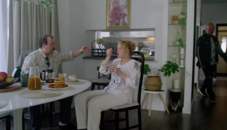 Момент из 29 серии 4 сезона